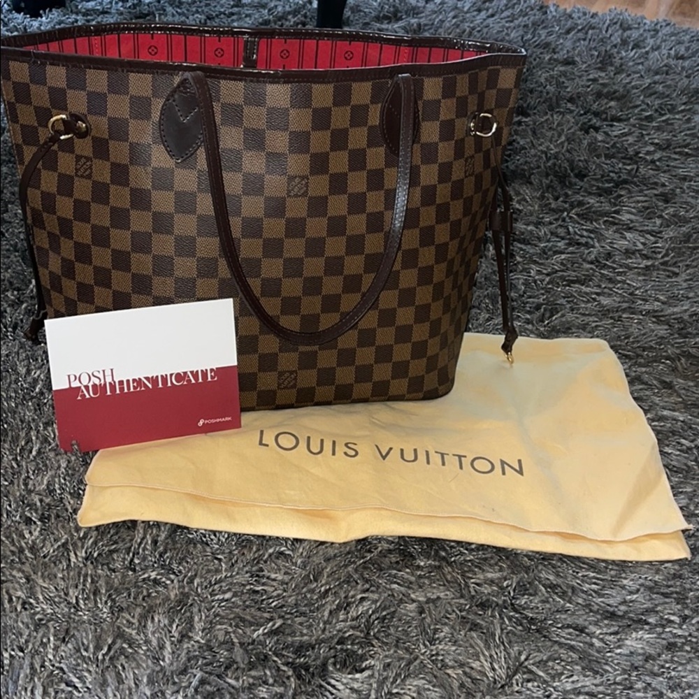 LV Nerverfull MM **PRICE IS FIRM**